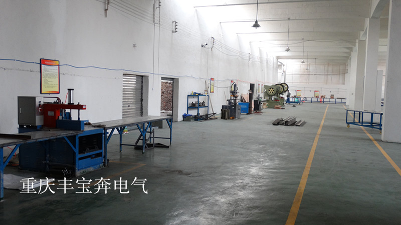 母線車(chē)間機(jī)器設(shè)備圖